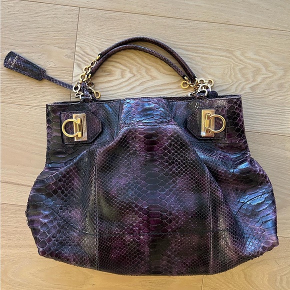 Salvatore Ferragamo Handbags - Salvatore Ferragamo Bag
